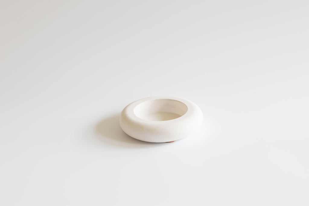 Cylinder + Match Catch Grey + White