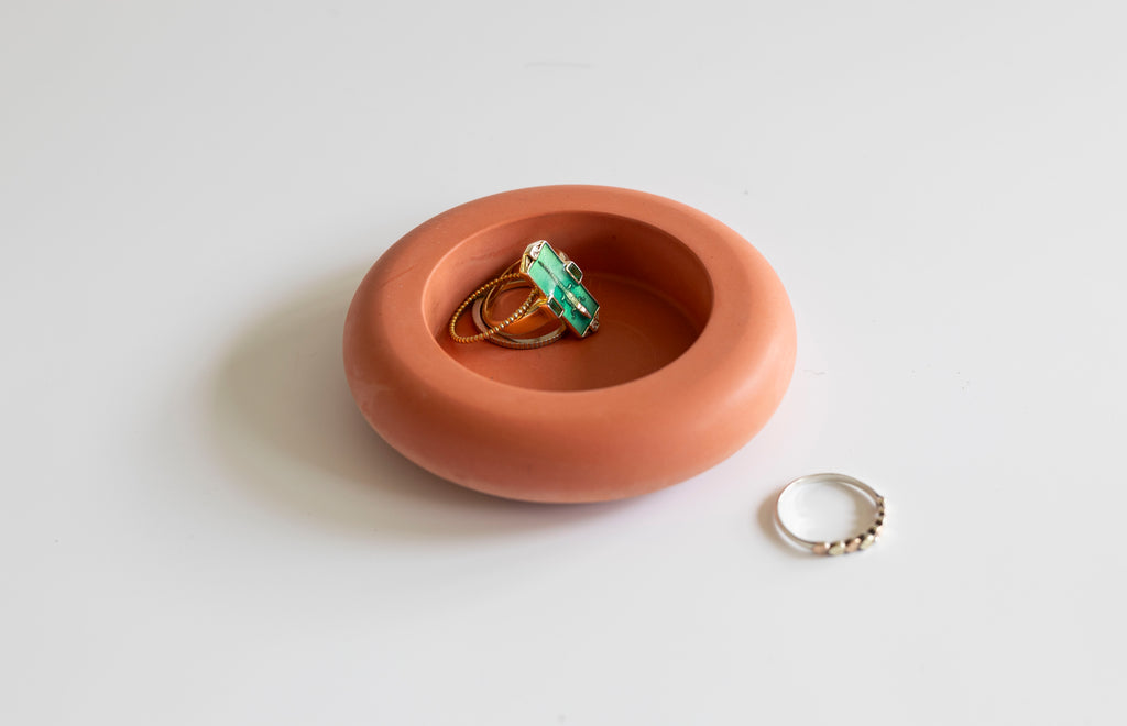 Cylinder + Match Catch Pink +Brick